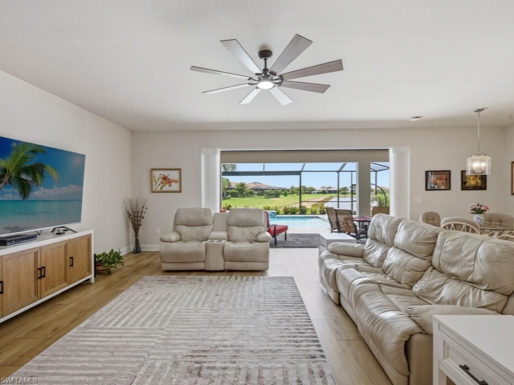 4010 E Hampton Cir, Alva, FL 33920 Photo