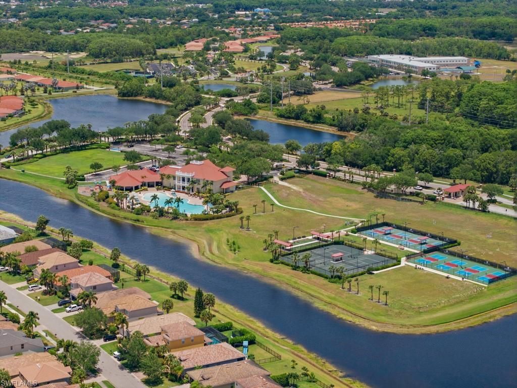 4010 E Hampton Cir, Alva, FL 33920 Photo