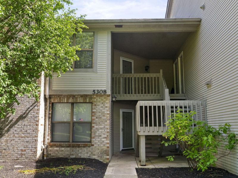 5308 Darlington Road, Unit D, Columbus, OH 43220 Photo 4