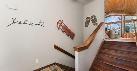 12397 Stockholm Way, Truckee, CA 96161 Photo