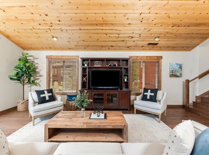 12397 Stockholm Way, Truckee, CA 96161 Photo