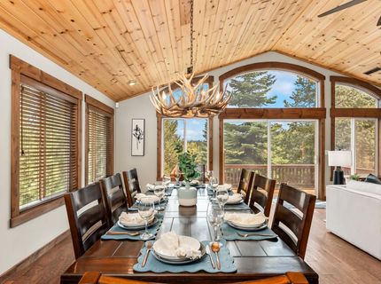 12397 Stockholm Way, Truckee, CA 96161 Photo
