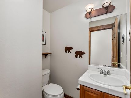 12397 Stockholm Way, Truckee, CA 96161 Photo