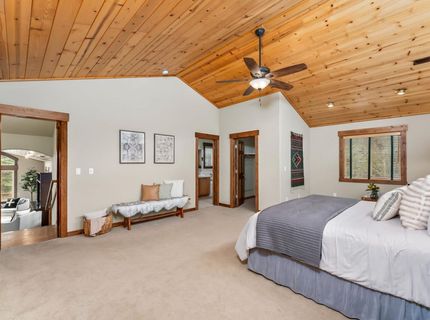 12397 Stockholm Way, Truckee, CA 96161 Photo