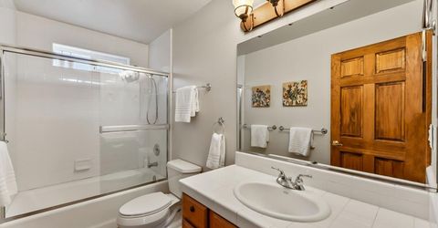 12397 Stockholm Way, Truckee, CA 96161 Photo