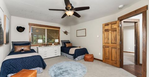 12397 Stockholm Way, Truckee, CA 96161 Photo