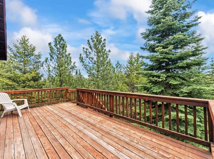 12397 Stockholm Way, Truckee, CA 96161 Photo