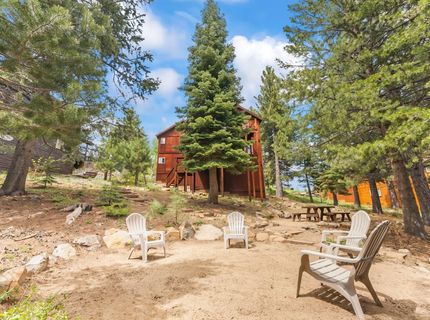 12397 Stockholm Way, Truckee, CA 96161 Photo