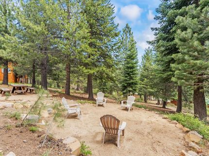 12397 Stockholm Way, Truckee, CA 96161 Photo