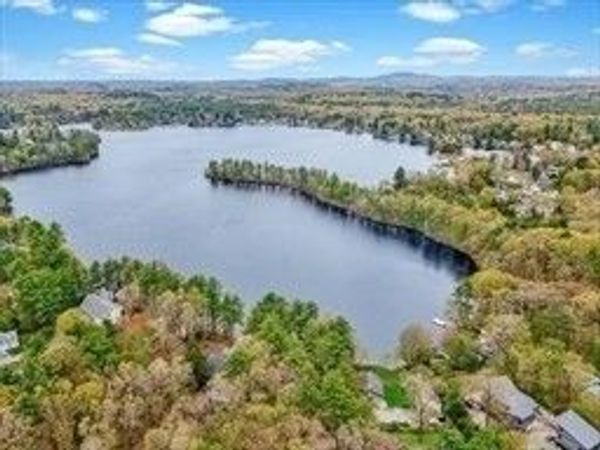 32 Spring, Lunenburg, MA 01462