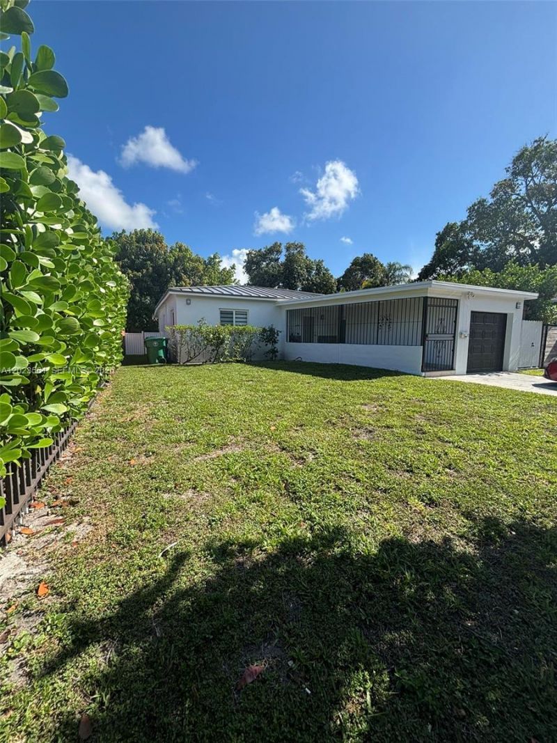 1648 SW 13th St , Unit NA, Miami, FL 33145 Photo