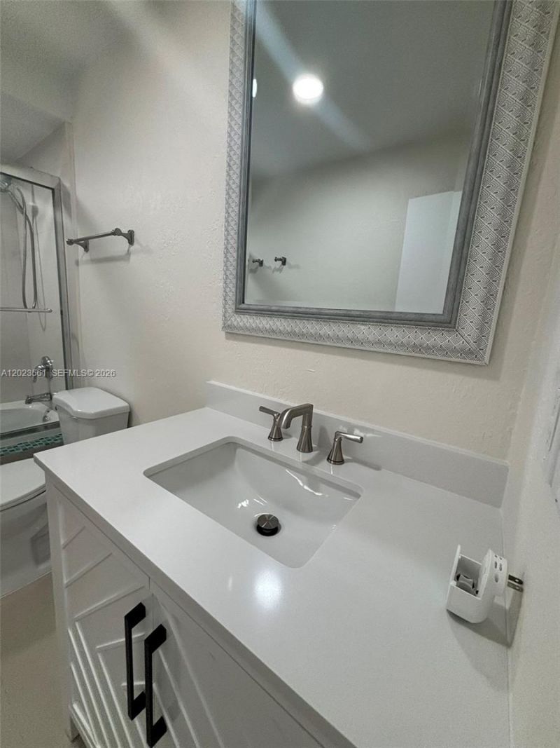 1648 SW 13th St , Unit NA, Miami, FL 33145 Photo