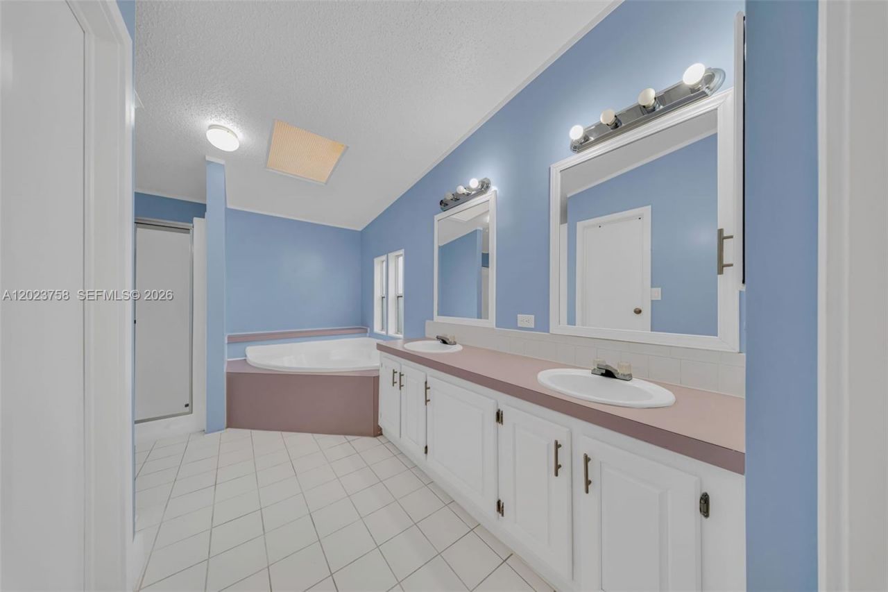 19800 SW 180th Ave Lot 81 Lot 82 , Miami, FL 33187 Photo
