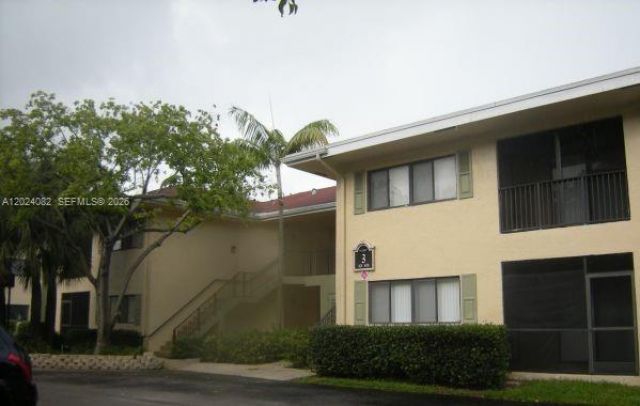2445 SW 18th Ter, Unit 920, Fort Lauderdale, FL 33315 Photo