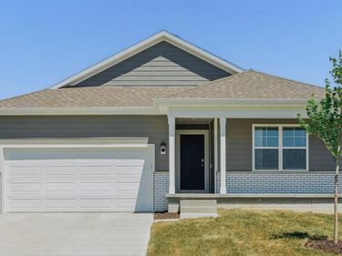 7115 S 204th Avenue , Gretna, NE 68028