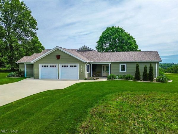 2695 Wayne Street, Orrville, OH 44667
