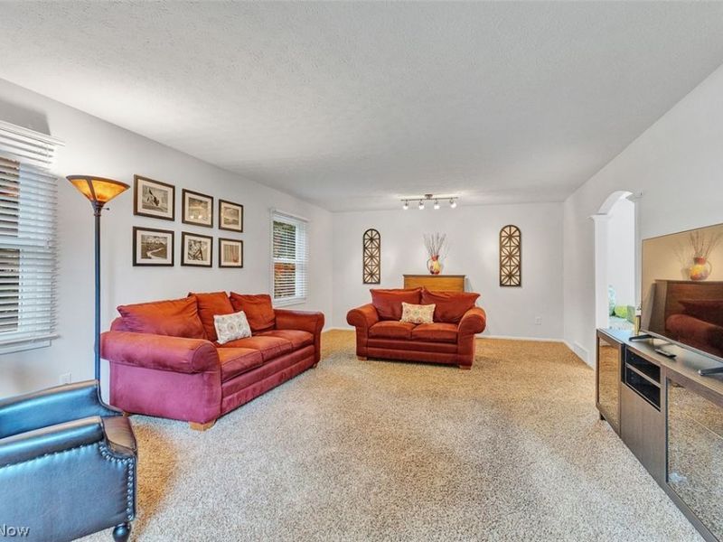 30475 Timber Lane, Bay Village, OH 44140 Photo 10