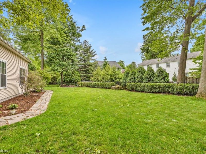 30475 Timber Lane, Bay Village, OH 44140 Photo 38