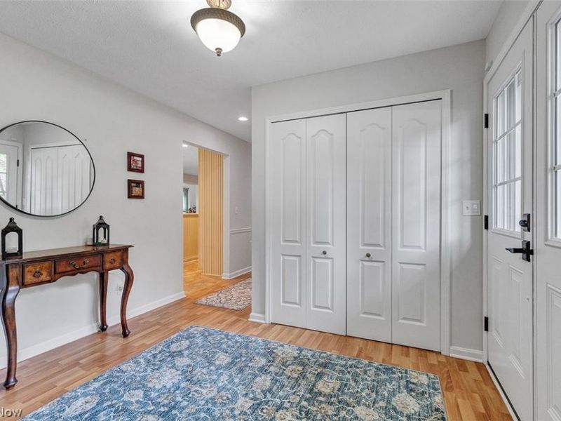 30475 Timber Lane, Bay Village, OH 44140 Photo 4