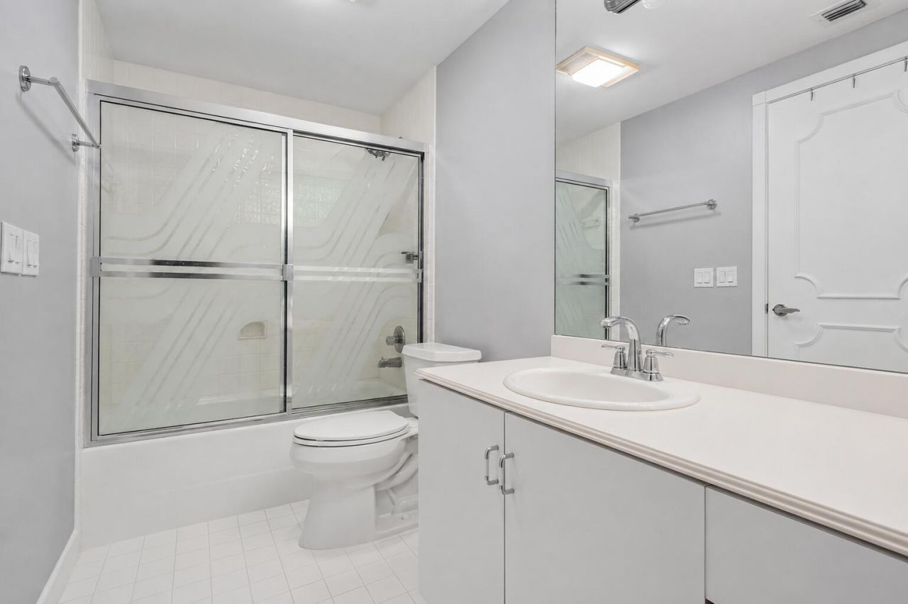 4201 N Ocean Boulevard, Unit 1801, Boca Raton, FL 33431 Photo
