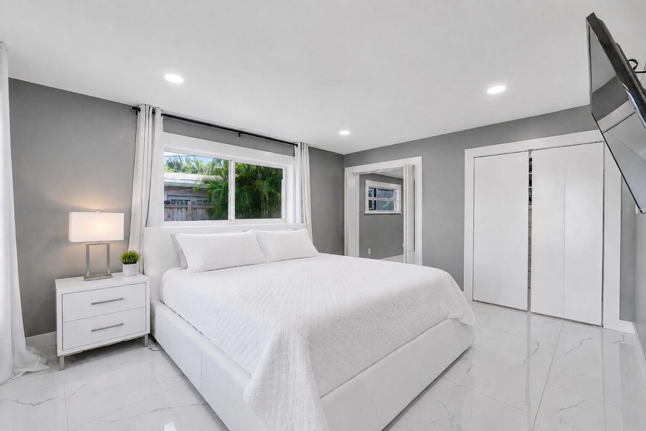 1900 NE 16th Terrace, Fort Lauderdale, FL 33305 Photo