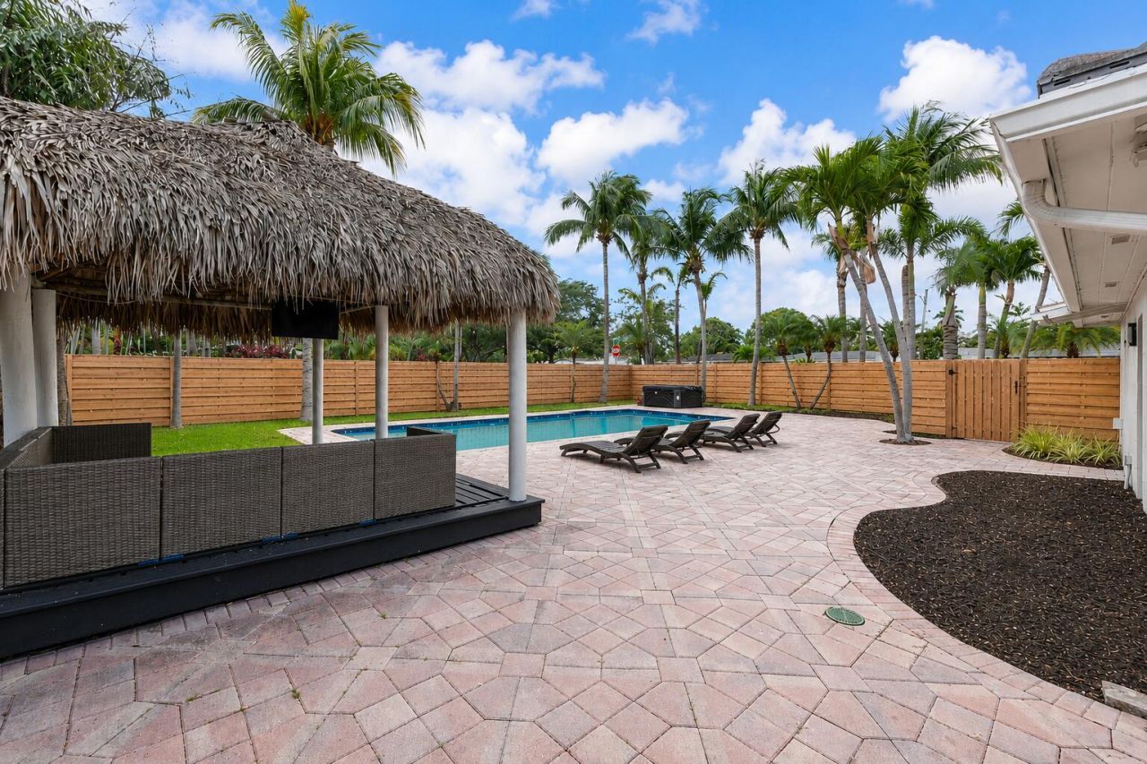 1900 NE 16th Terrace, Fort Lauderdale, FL 33305 Photo