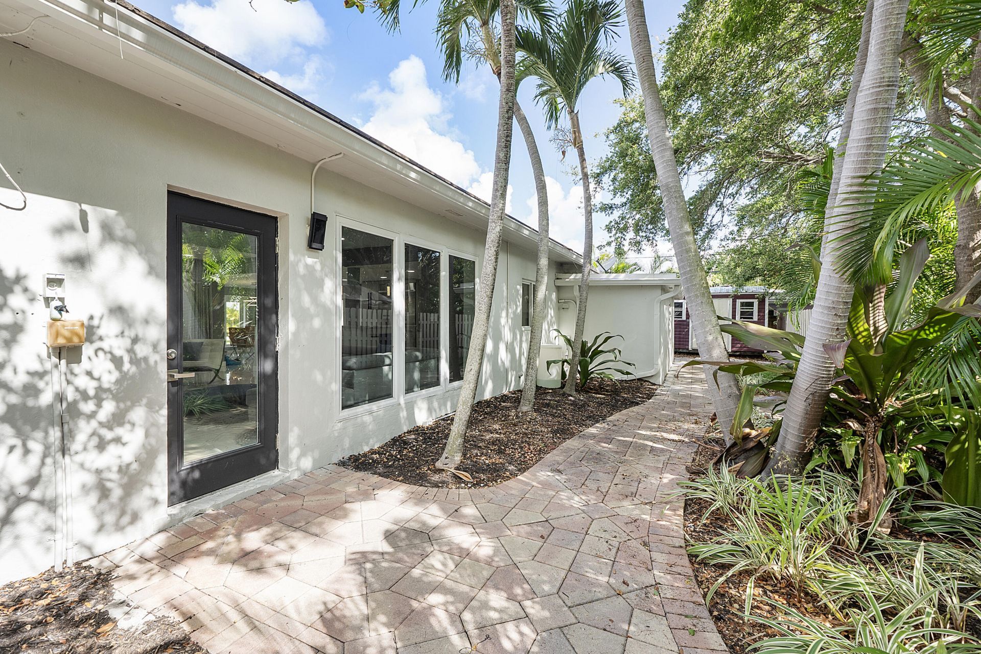 1900 NE 16th Terrace, Fort Lauderdale, FL 33305 Photo