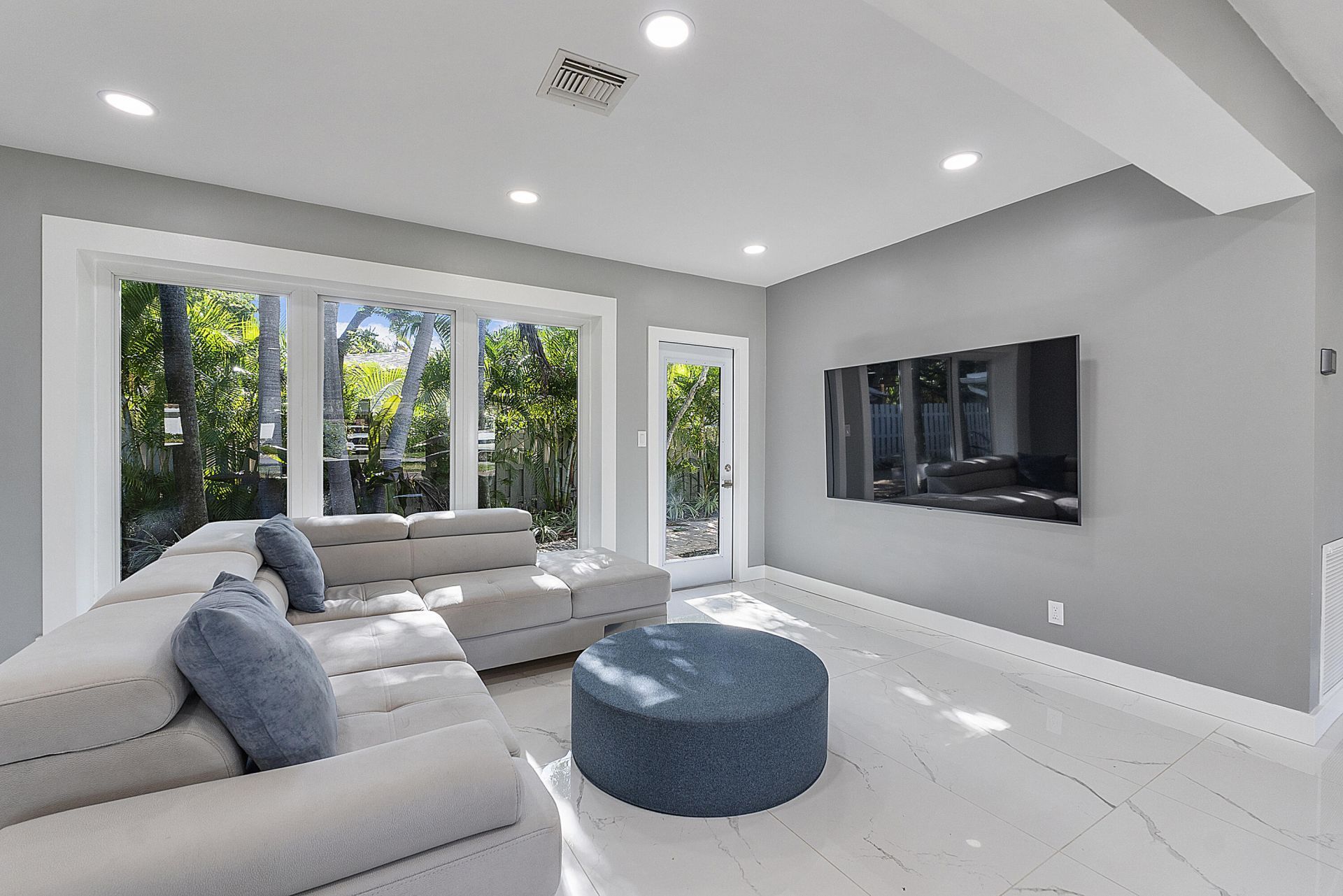 1900 NE 16th Terrace, Fort Lauderdale, FL 33305 Photo