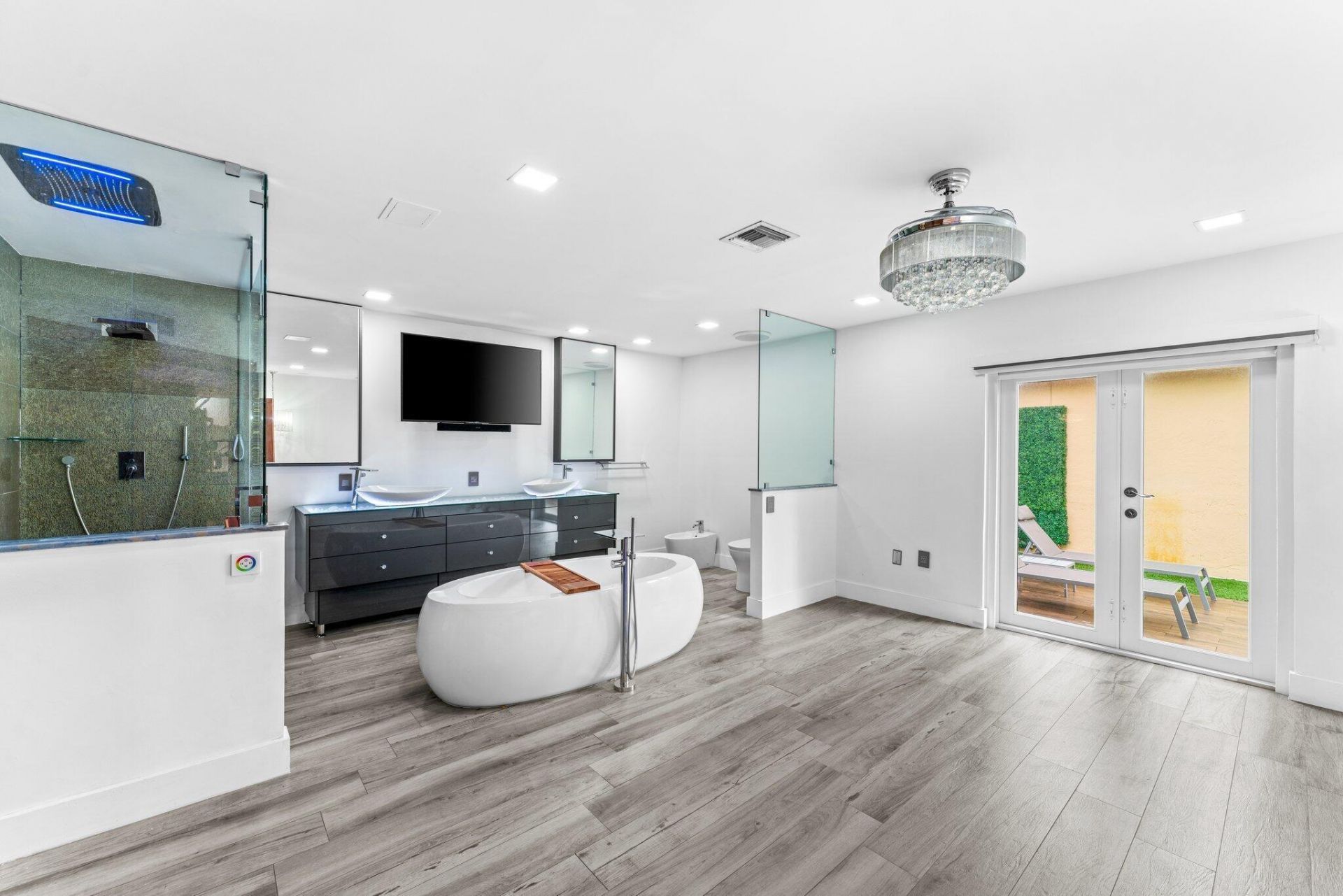 15015 NW 88th Court, Miami Lakes, FL 33018 Photo