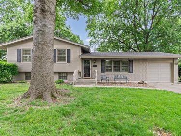 813 N Chestnut Street, Cameron, MO 64429