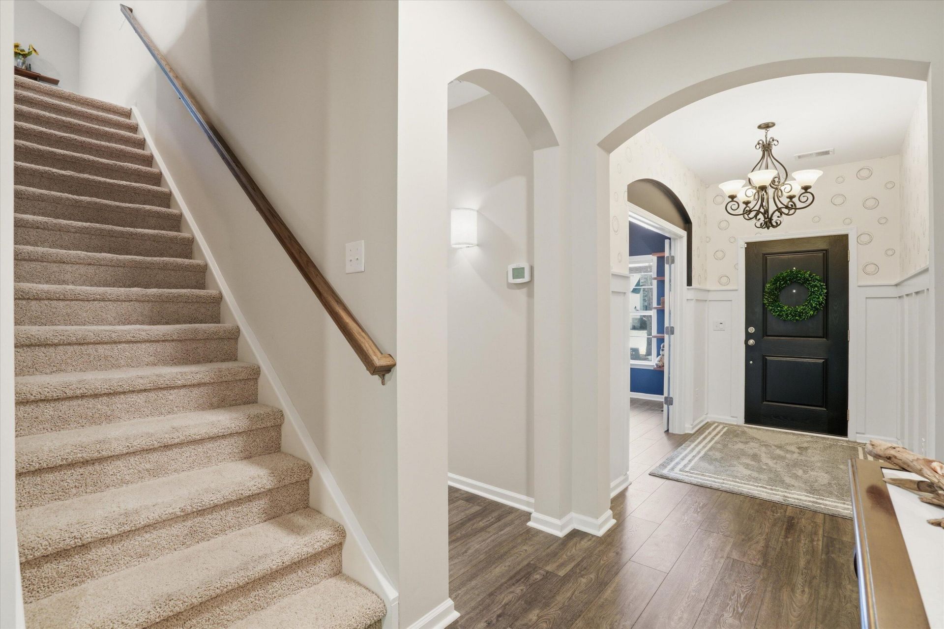 302 Sterlington Way Photo 11