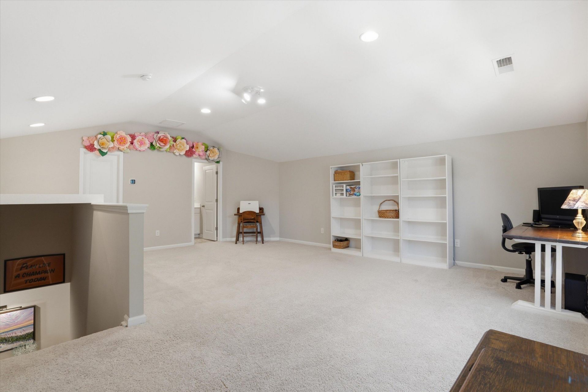 302 Sterlington Way Photo 42