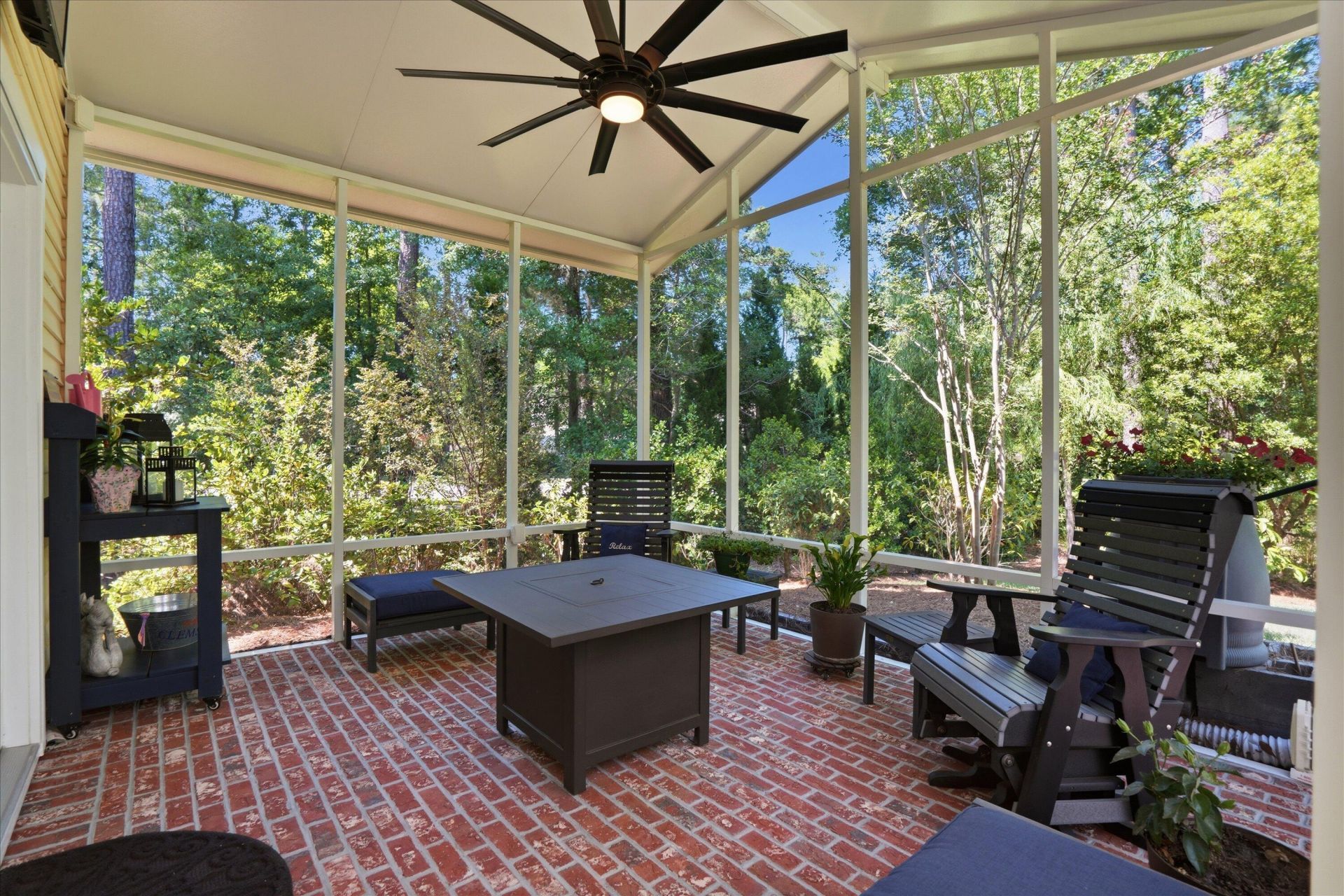 302 Sterlington Way Photo 45
