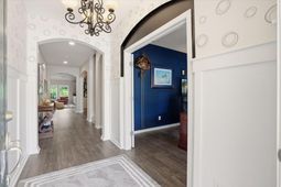 302 Sterlington Way photo 4