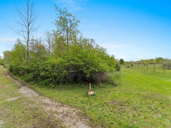BLUFF COURT, Sturgeon Bay, WI 54235