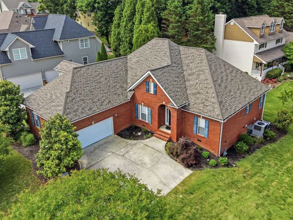 9349 Wandering Way , Ooltewah, TN 37363