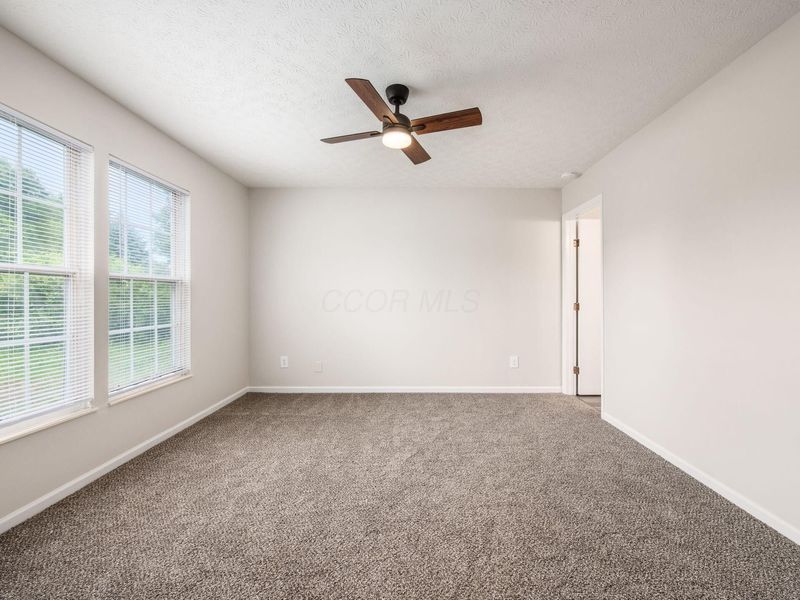 1606 Autumn Village Drive, Columbus, OH 43223 Photo 13