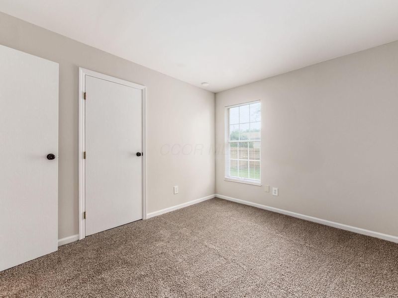 1606 Autumn Village Drive, Columbus, OH 43223 Photo 19