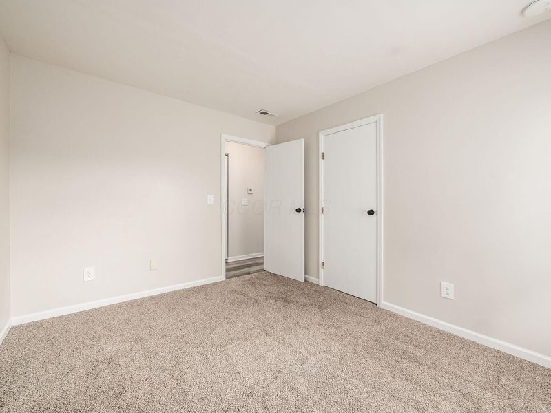 1606 Autumn Village Drive, Columbus, OH 43223 Photo 20