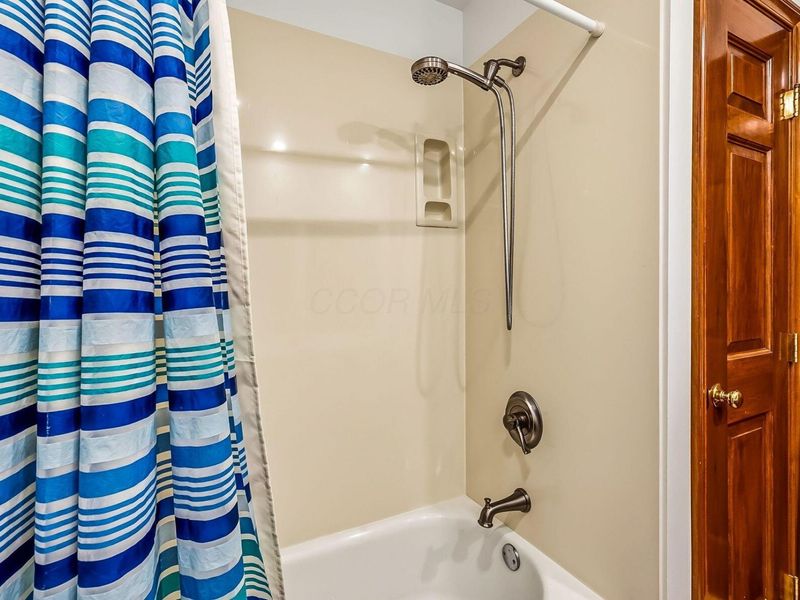 3172 Fisher Place, Columbus, OH 43221 Photo 35