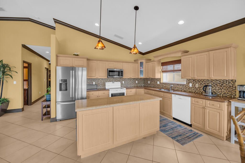 316 Woods Avenue, Islamorada, FL 33070 Photo