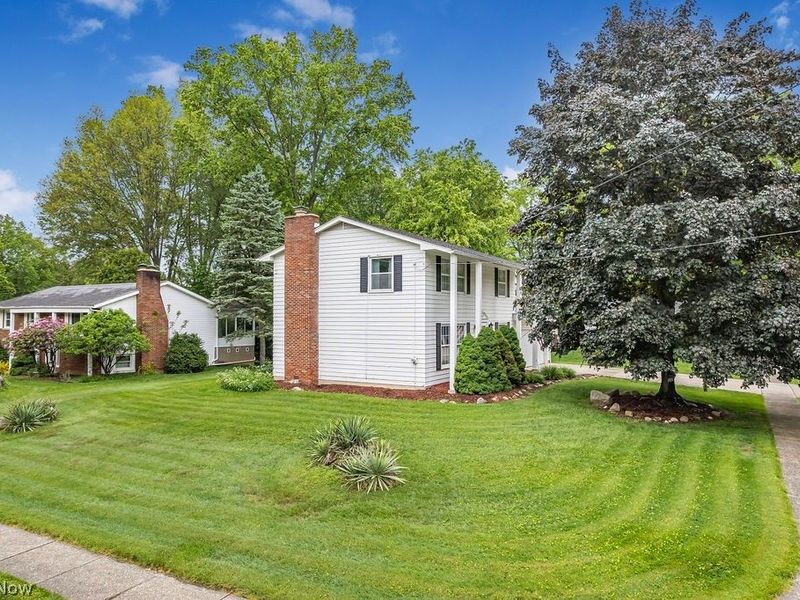 2583 Peach Tree Circle , Stow, OH 44224 Photo 2