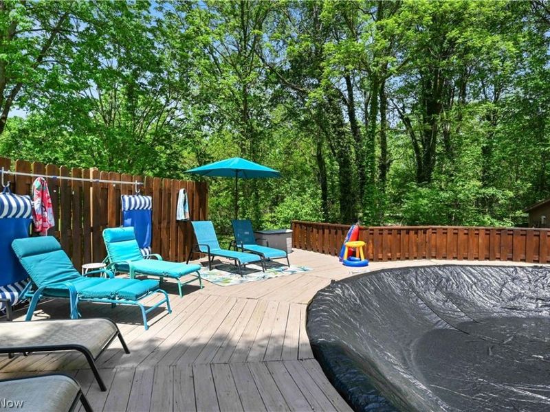8441 Carriage Hill Drive NE, Warren, OH 44484 Photo 27