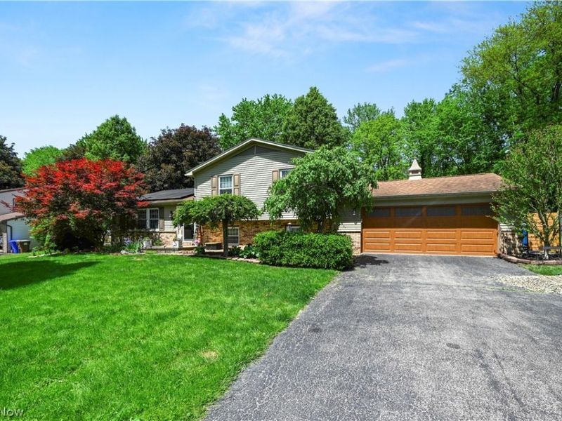 8441 Carriage Hill Drive NE, Warren, OH 44484 Photo 38