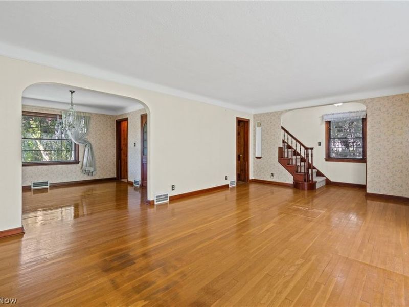 4137 Bushnell Road , University Heights, OH 44118 Photo 7
