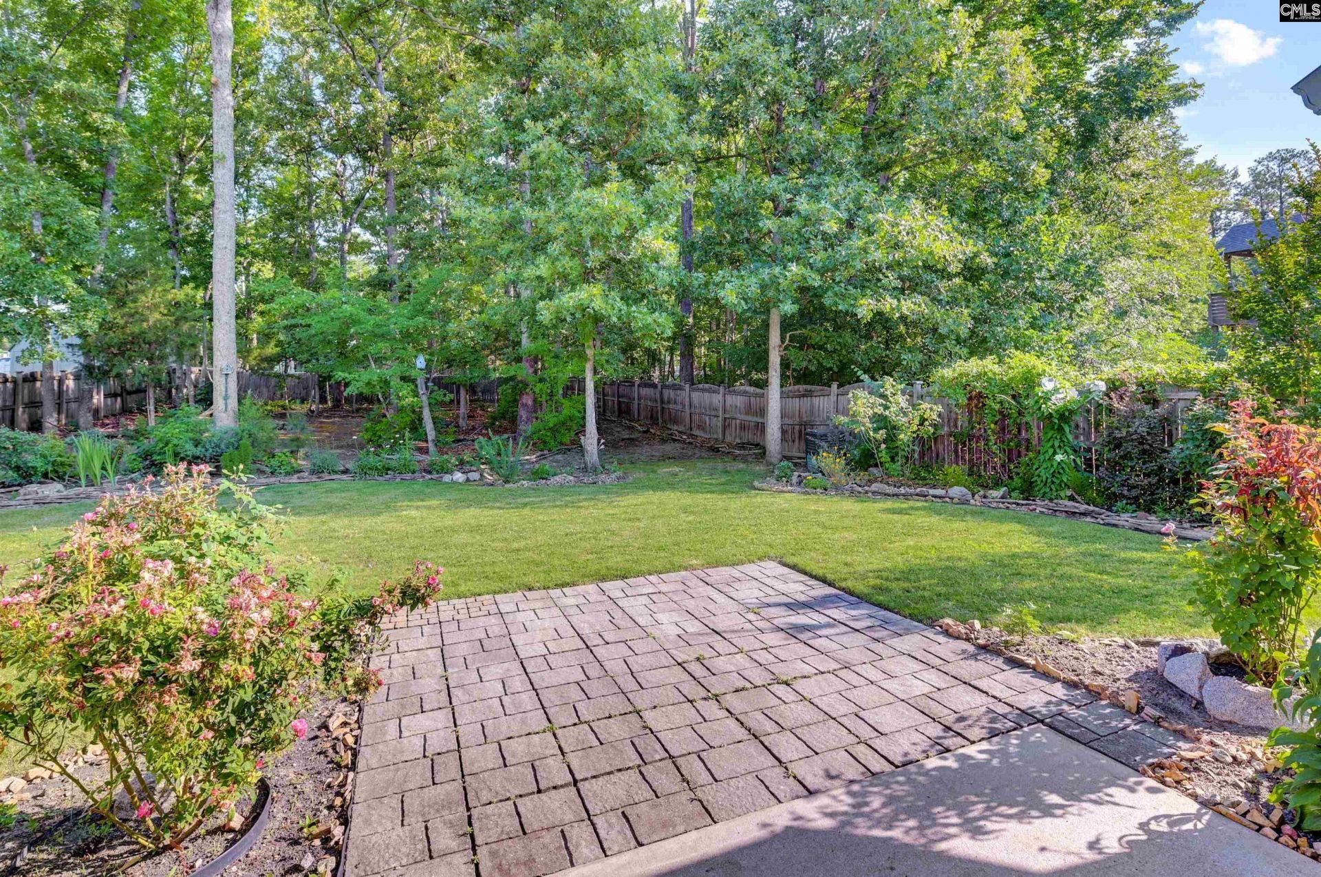 684 Cornerstone Circle  Photo 19