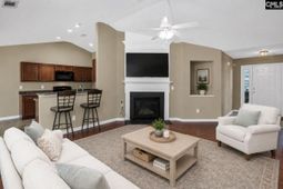 684 Cornerstone Circle  photo 4