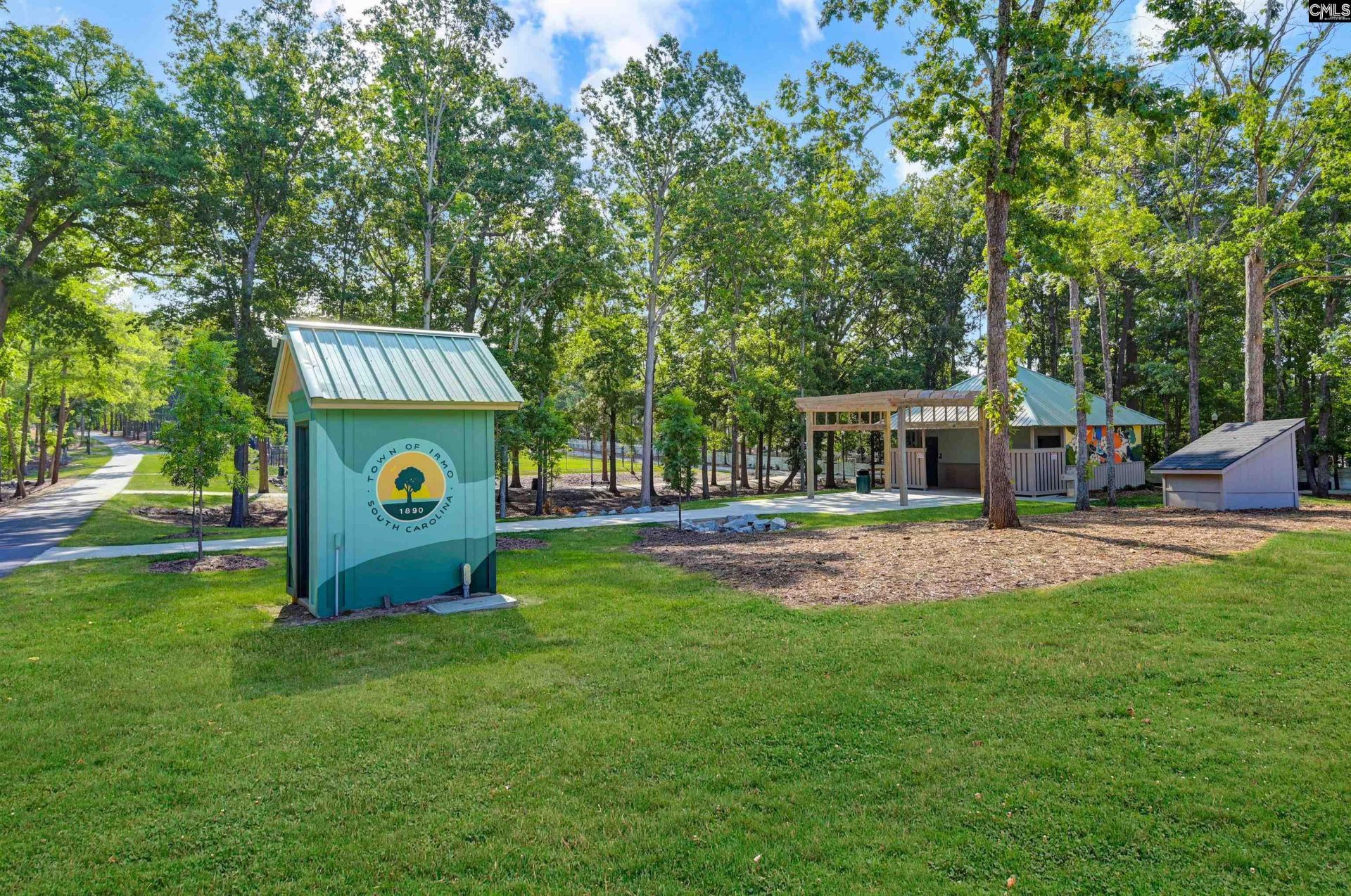 684 Cornerstone Circle  Photo 24