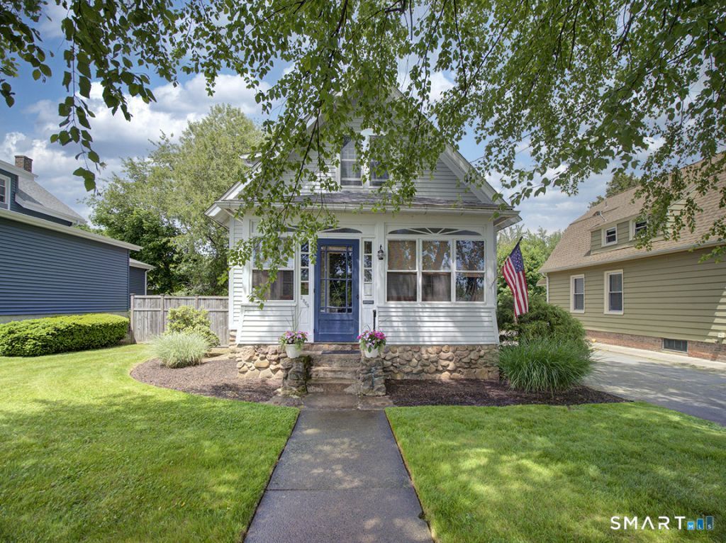 2864 Old Dixwell Avenue, Hamden, CT 06518 Main Photo
