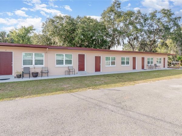 1401 E ALFRED STREET, Unit 3, TAVARES, FL 32778